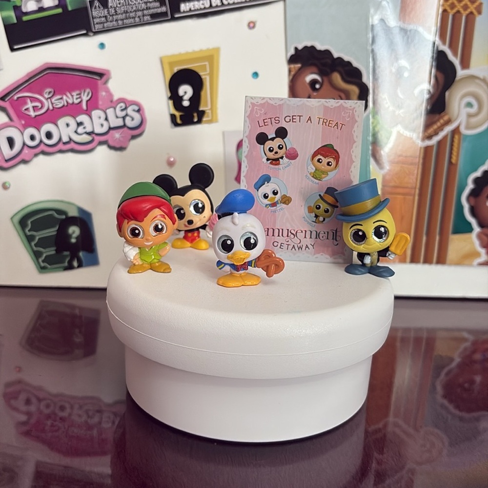 Let’s Go Disney Doorables set